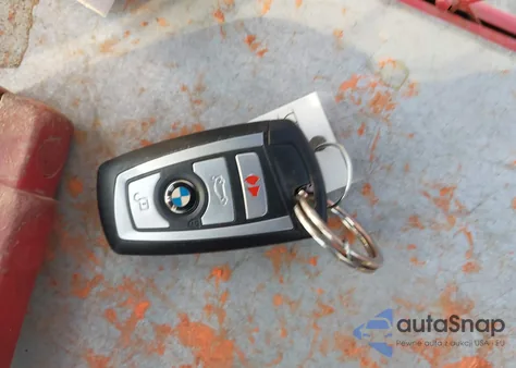 2016 BMW 340I xDrive z USA, uszkodzony, nr VIN WBA8B7G5XGNT14269